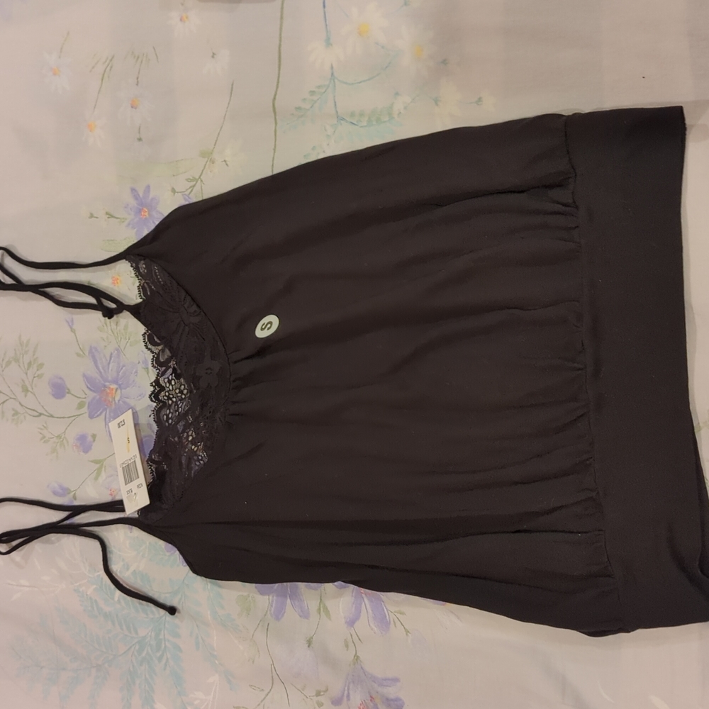 Ella moss new with tags black tank top with lace detail near neckline size small